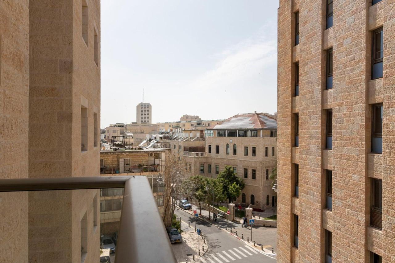 Stylish 2Br/Parking, View Over The Temple Mount เยรูซาเลม ภายนอก รูปภาพ