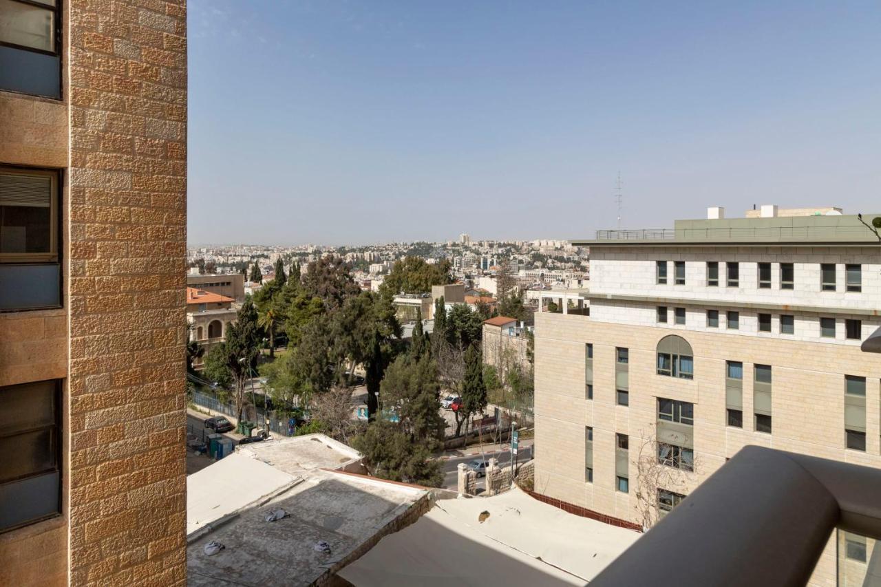 Stylish 2Br/Parking, View Over The Temple Mount เยรูซาเลม ภายนอก รูปภาพ